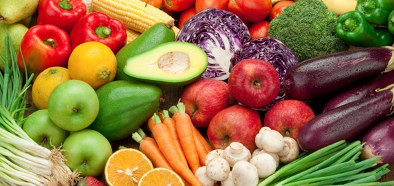 fruits-veggies-table_570
