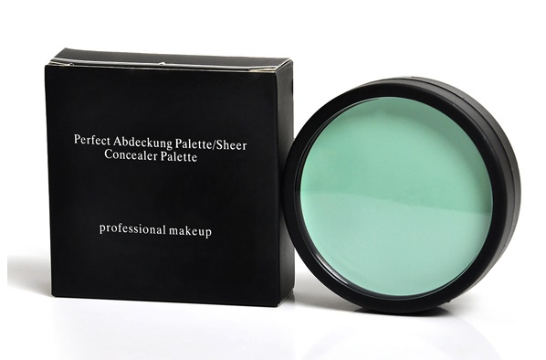 Sky Blue Concealer Palette Professional Makeup Cosmetic - $ 15,98