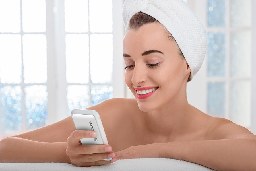 woman-in-spa-with-phone